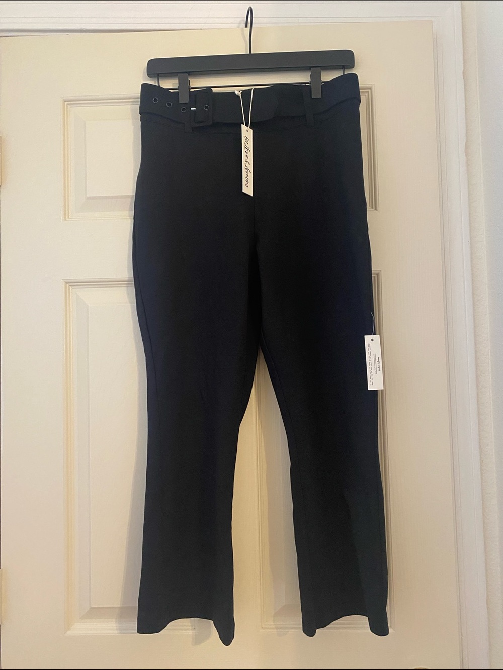 NWT For Love And Lemons Black Capri Pants